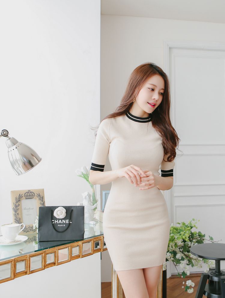 Kim Min Young MQ Clothes Pictures 1