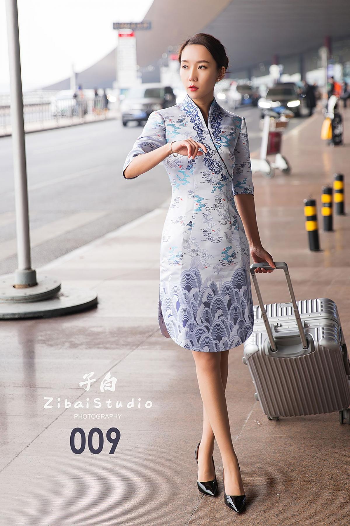 TouTiao Girls Vol. 824 Stewardess Charm