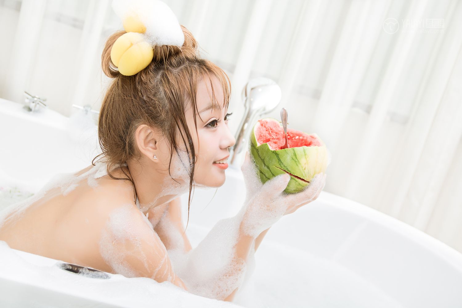 YALAYI Vol. 352 Bubble Bath