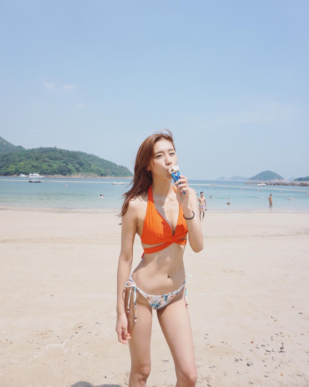 Jumbo Tsang Beach Bikini Sport Picture and Photo