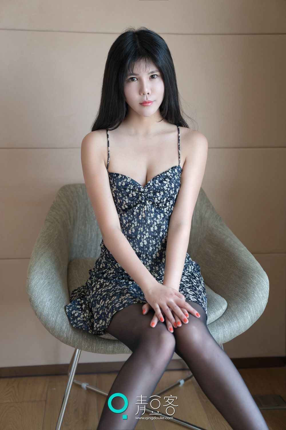 QingDouKe - Sexy Lady An Pei Lei
