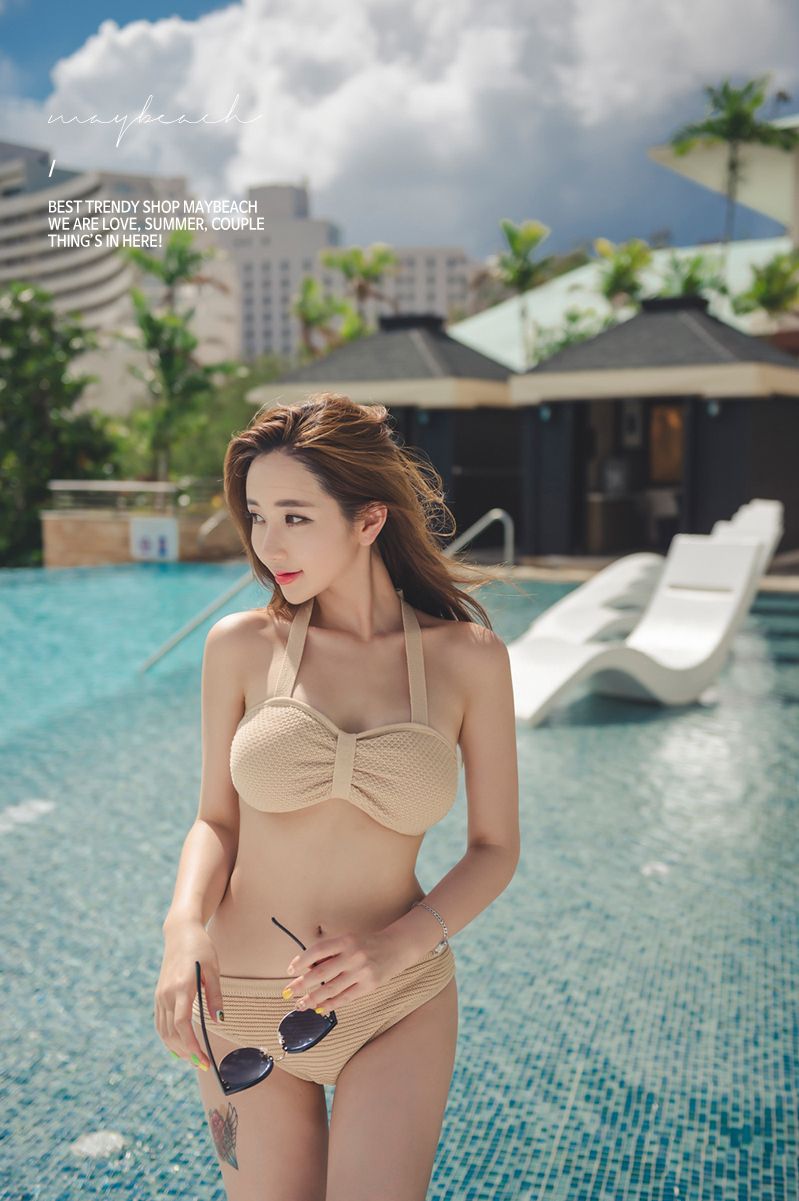 Lee Yeon Jeong MayBeach Bikini Pictures Series 6