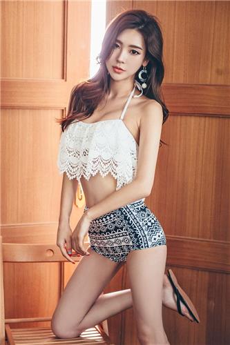 Park Da Hyun Lologirl Bikini Series I