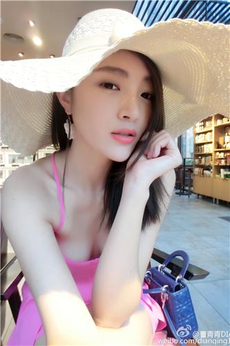 Cao Qing Qing Sexy Hot Picture and Photo