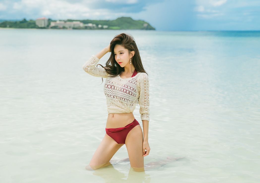 Park Da Hyun Eranzi Bikini Series III