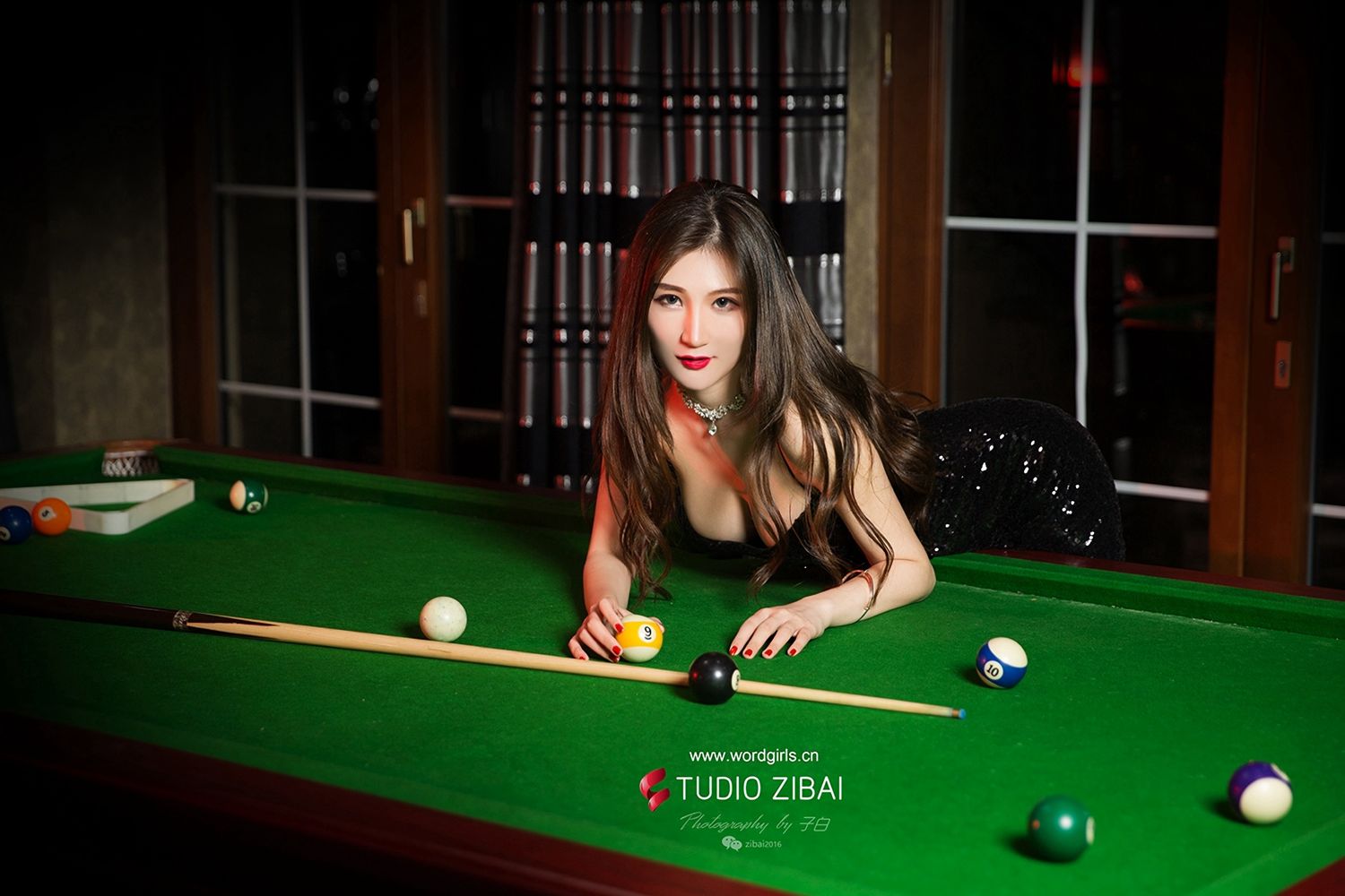 [TouTiao Girls] 2019-10-20 Billiard Queen