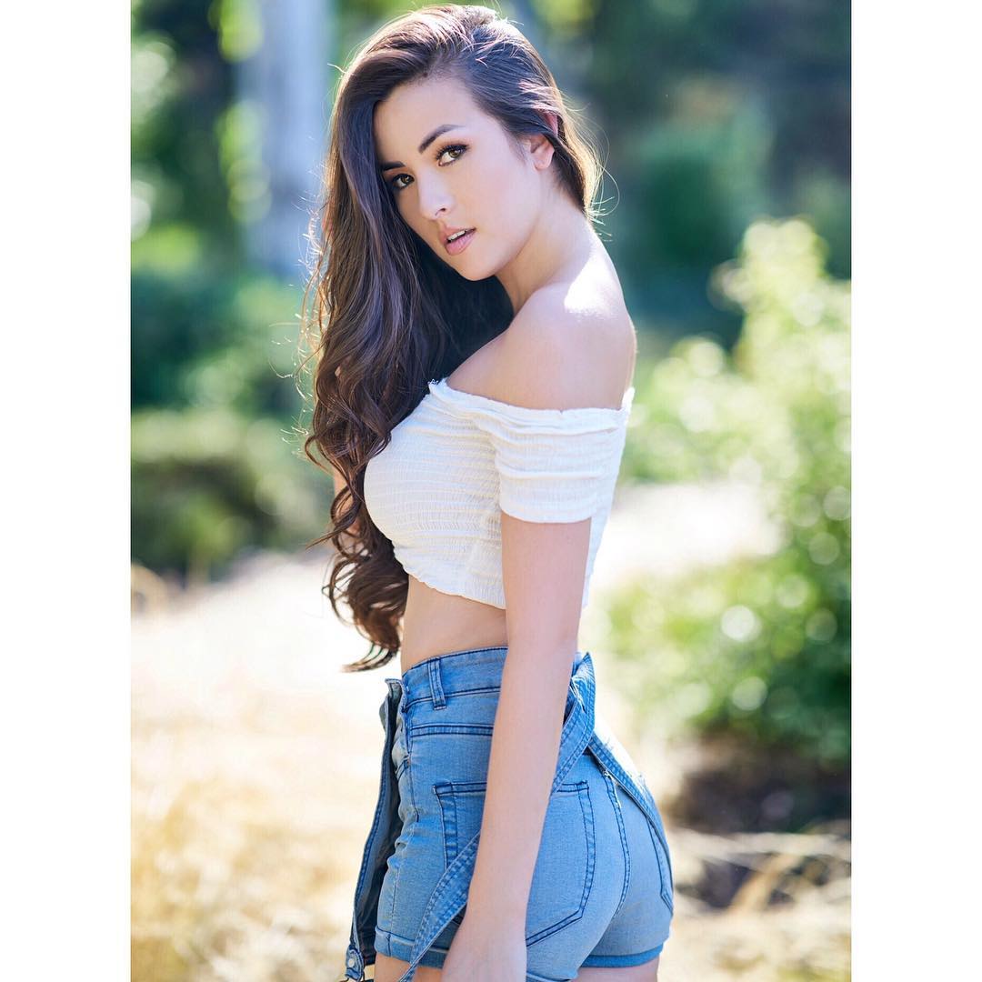 Mixed Girl Erica Nagashima Hot Pictures