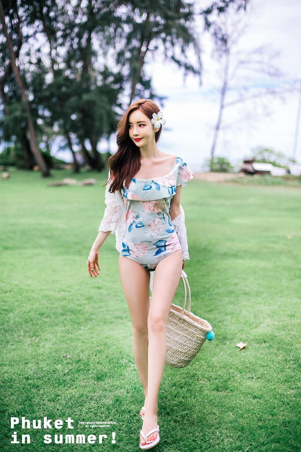 Son Yoon Joo 2017 Phuket Island Skirt Picture Series 7
