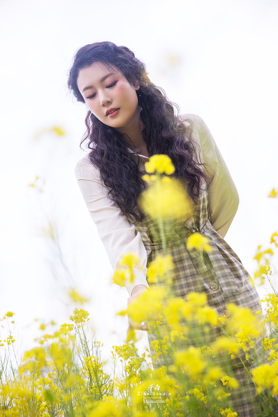[TouTiao Girls] 2020.04.20 The sunny days of rape flowers