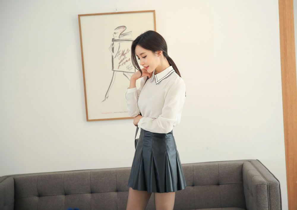 Son Yoon Joo 2016 Temperament Picture and Photo