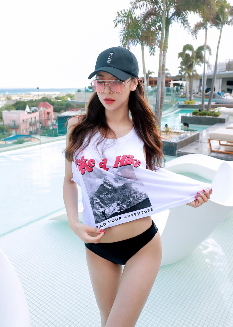 Park Da Hyun HavanaSunday Bikini Series Pictures 4