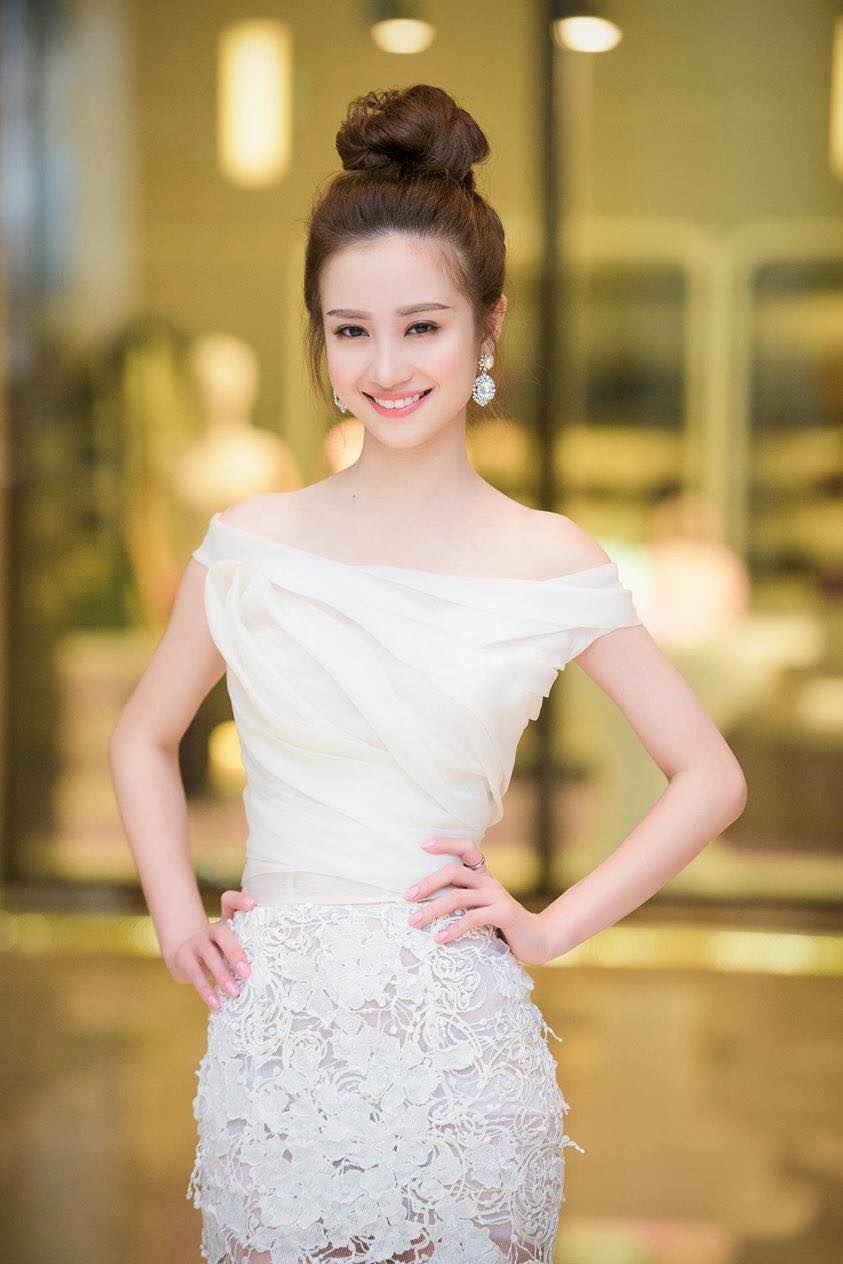 Vu Phuong Anh Pure Lovely Picture and Photo