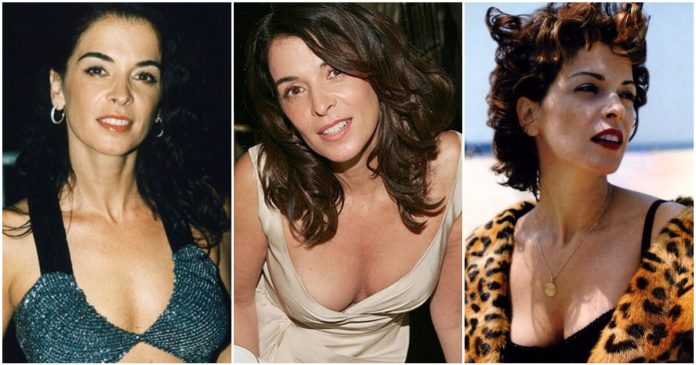 49 Hot Pictures Of Annabella Sciorra Are So Damn Sexy That We Don’t Deserve Her