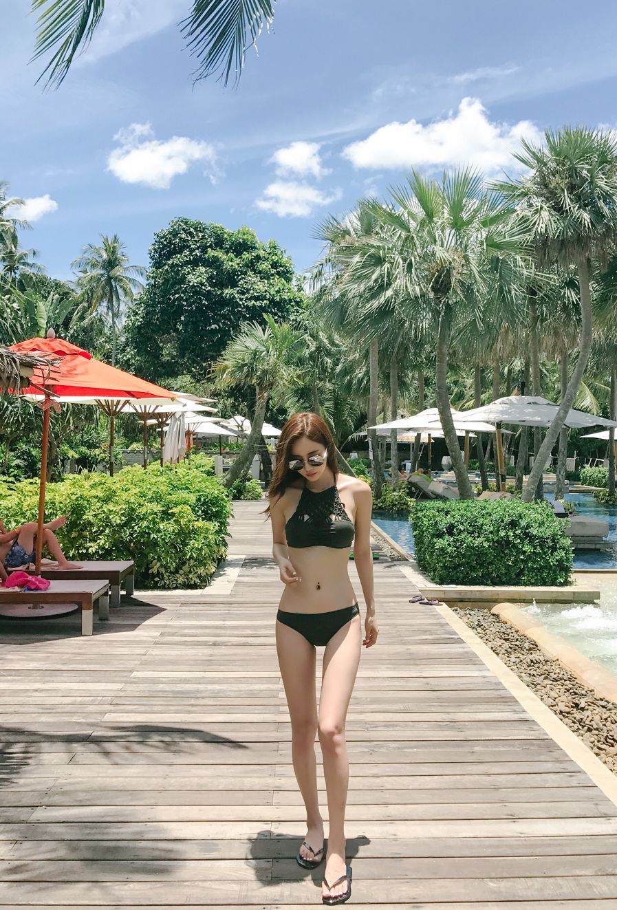 Son Yoon Joo 2017 Phuket Island Skirt Picture Series 5